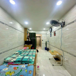 Nhà-NC-4PN-3WC-Gia-15Tr-TL-Cach Mạng Tháng Tám.Q10