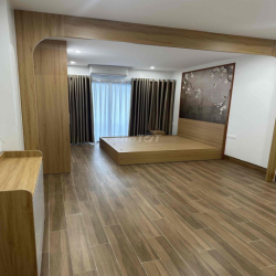 CĂN HỘ FULL ĐỒ CAO CẤP – PHỐ HỒNG TIẾN