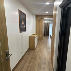 CĂN HỘ FULL ĐỒ CAO CẤP – PHỐ HỒNG TIẾN