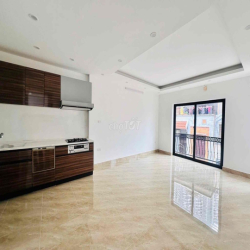 NHÀ PHÂN LÔ KĐT SỐNG HOÀNG – VỈA HÈ Ô TÔ ĐỖ NGÀY ĐÊM – GARA RIÊNG !!!!