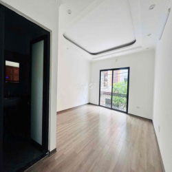 NHÀ PHÂN LÔ KĐT SỐNG HOÀNG – VỈA HÈ Ô TÔ ĐỖ NGÀY ĐÊM – GARA RIÊNG !!!!