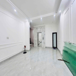 NHÀ PHÂN LÔ KĐT SỐNG HOÀNG – VỈA HÈ Ô TÔ ĐỖ NGÀY ĐÊM – GARA RIÊNG !!!!