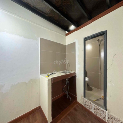 Trọ Giá Rẻ gác cao 1m6 ngay Sư Vạn Hạnh - Bách Khoa - Lý Thường Kiệt