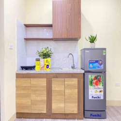 Cho thuê phòng Cầu Giấy, full đồ, có ban công, giá tốt