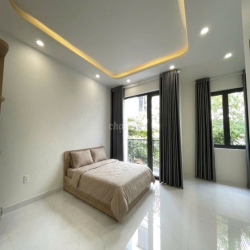 Cho thuê căn hộ mini 1PN ban công thoáng ngay bố đi bộ T&T Millennia