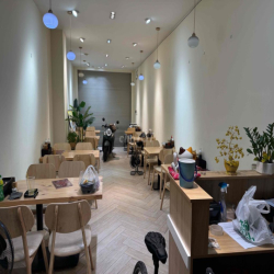 Cho thuê MB & lầu 1 . Mặt tiền  Phường Diên Hồng ( gần Vạn Hạnh mall)
