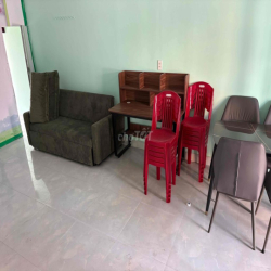 Cho thuê nhà nguyên căn kế bên tiệm sữa vinamilk