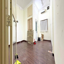 MẶT BẰNG LẦU1 MẶT TIỀN HUỲNH VĂN BÁNH PHÚ NHUẬN 19M2