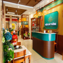 MẶT TIỀN HUỲNH LAN KHANH, TÂN BÌNH – NGANG 10M, KHUÔN ĐẸP