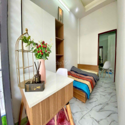 Cho thuê căn hộ 2 Phòng ngủ Quận 10- Tân Bình