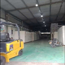  xưởng 1200m cho thuê nek