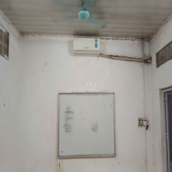 Phòng trọ gần hồ đền Lừ