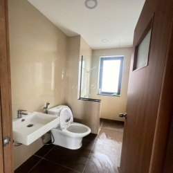 ĐTL cho thuê BT 8x20,5m, đường 18 (20m), hoàn thiện NT giá 18tr/th