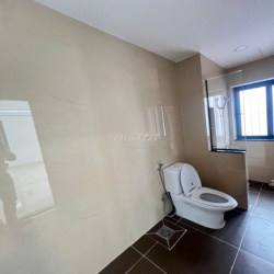 ĐTL cho thuê BT 8x20,5m, đường 18 (20m), hoàn thiện NT giá 18tr/th