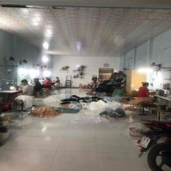 Nhà nguyên căn mặt tiền đường 177 cho thuê