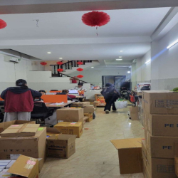 cho thuê nhà đường F khu 38ha F TÂN YHƠIS NHẤT QU12 dt90m2 giá 15tr