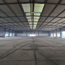 xưởng cho thuê Q12 DT 1800m có pccc