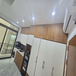 STUDIO CHÂN GA THÁI HÀ - MÁY GIẶT RIÊNG SIÊU THOÁNG