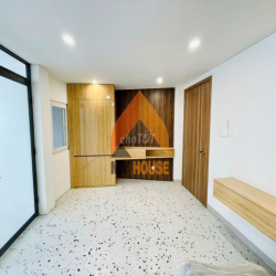 MB CẦU SG Q2 CÓ LỬNG SIÊU XINH PHONG CÁCH HIỆN ĐẠI PHÙ HỢP Ở VÀ LÀM VP