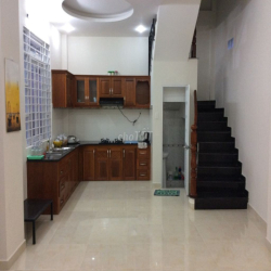 Nhà nguyên căn đường Thích Quảng Đức 3 phòng ngủ