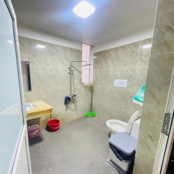 Cho thuê nhà đường Trung Yên 11 - Diện tích 90m2 x 5 tầng có Thang máy