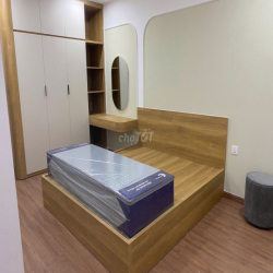 Cho thuê căn hộ 2PN 2WC, full NT, ở LeGrand Jardin Sài Đồng, Long Biên