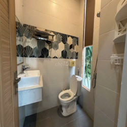 Cho thuê villa 2 mặt tiền  đẹp khu đô thị sinh thái Hoà Xuân