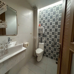 Cho thuê villa 2 mặt tiền  đẹp khu đô thị sinh thái Hoà Xuân