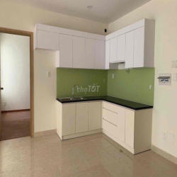 Cho thuê căn 3pn 2wc giá 8tr nhà trống chung cư Dream Home Palace Q8