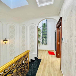 💟 Cho thuê nhà vila có san để đc 2 chiếc 🚘  mặt tiền bùi quang là p12