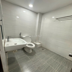 Cho Thuê Phòng Đẹp Quận Phú Nhuận (có ban công, nội thất) Ưu Tiên Nữ