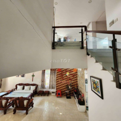 CHO THUÊ 1 PHẦN  BIỆT THỰ 10x20M KHU HIỆP BÌNH