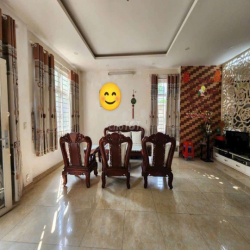 CHO THUÊ 1 PHẦN  BIỆT THỰ 10x20M KHU HIỆP BÌNH