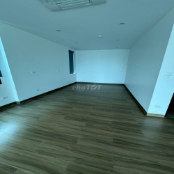 VP 125M2 CHO THUÊ TẠI 343 NGUYỄN KHANG, MỚI, ĐẸP, VIEW SÔNG