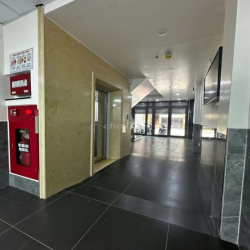 Cho thuê văn phòng 70m²; Mặt phố; Ô tô đỗ cửa; Chỉ 11 triệu/tháng