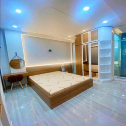 ☘️ cho thuê nhà phố hẻm 🚘 ngủ trong nhà nhà 5pn 6wc đường số 69 p14