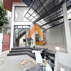 VILLA THẢO ĐIỀN SÂN RỘNG 2PN 4TOILET PHÙ HỢP Ở HOẶC KINH DOANH