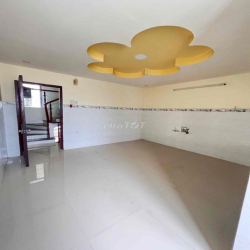 CHO THUÊ NHÀ TRỆT LỬNG LẦU HƯNG PHÚ CTY8 3PN GIÁ 7.5TR/THÁNG