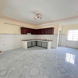 CHO THUÊ NHÀ TRỆT LỬNG LẦU HƯNG PHÚ CTY8 3PN GIÁ 7.5TR/THÁNG