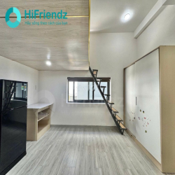 CĂN HỘ MINI ĐẸP GIÁ RẺ, GÁC CAO RỘNG CỬA SỔ THOÁNG, MỚI 100% GẦN QUẬN1