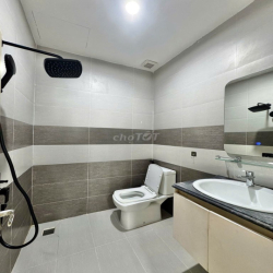 CĂN HỘ MINI ĐẸP GIÁ RẺ, GÁC CAO RỘNG CỬA SỔ THOÁNG, MỚI 100% GẦN QUẬN1