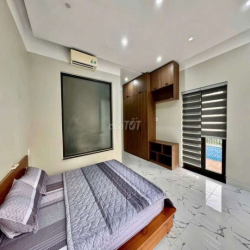 Cho Thuê Villa Có Hồ Bơi Đường Nguyễn Đình Hoàn