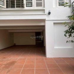 biệt thự 145 m Khu Vườn Đào 689 Lạc Long Quân ở và công ty