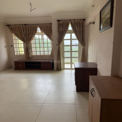 Cho thuê nhà Bình Phú P10, Q6, 20 triệu