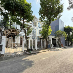 BIỆT THỰ MỸ PHÚ 3, PHÚ MỸ HƯNG 4PN 4WC CÓ NỘI THẤT