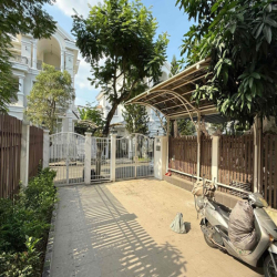 BIỆT THỰ MỸ PHÚ 3, PHÚ MỸ HƯNG 4PN 4WC CÓ NỘI THẤT