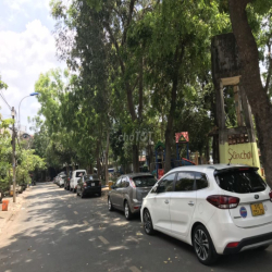 Cho thuê nhà mặt tiền KDC HimLam,  Hoàng Diệu 2, Linh Chiểu