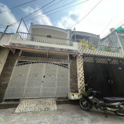 CHO THUÊ NHÀ NGUYÊN CĂN 1 TRỆT 1 LẦU, DT 4×14 CÓ 2PN,2WC. HẺM XE HƠI