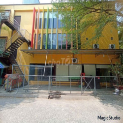 CHO THUÊ MĂT BẰNG SÀN VP . TRỆT 2 LẦU TRỐNG SUỐT. 