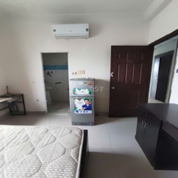 Phòng đẹp tiện nghi hướng Ban Công ngay Tân Thới Hiệp, gần CV PMQT